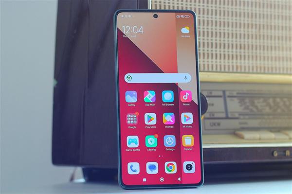ϢQ TCL A Real-RGB OLED 
