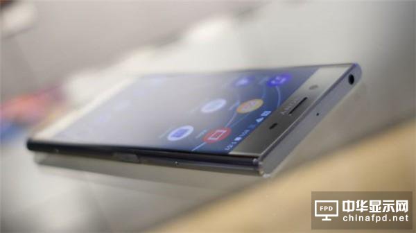 XZ PremiumýuyR 4Ko늳؎ؓ